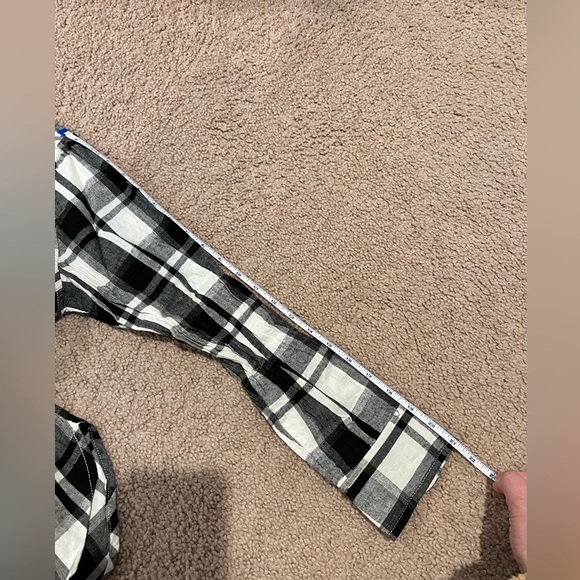 Women's TIME TRU black &white plaid flannel long sleeve shirt - Picture 6 of 9